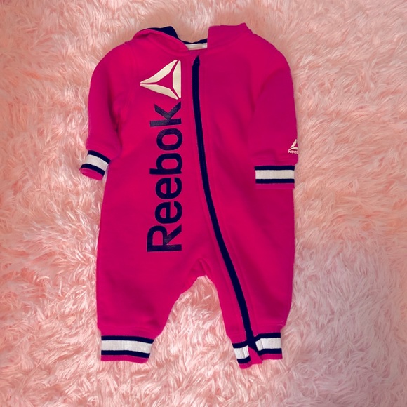 Reebok Jogging suit onesies. Size: 0-3Month. Color: whi/pink - Picture 3 of 4